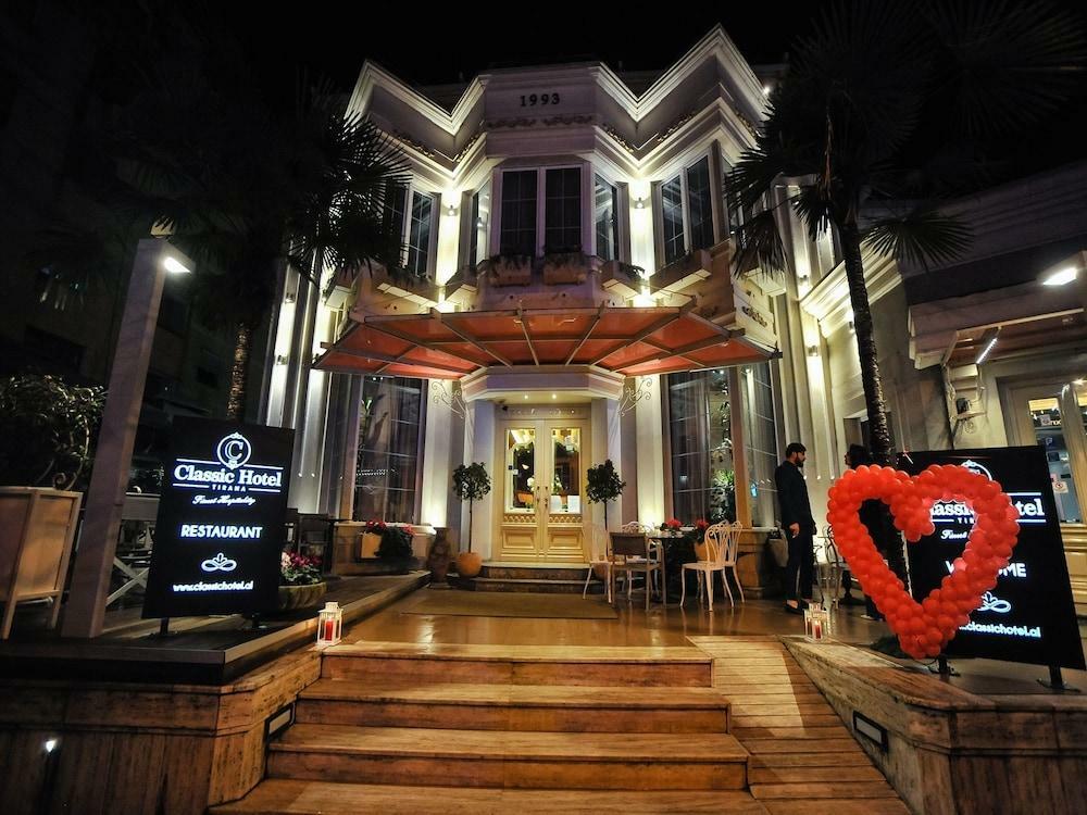 Classic Hotel Tirana Exterior photo